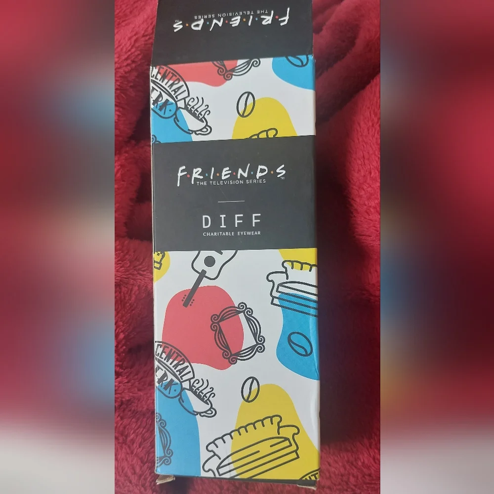 Friends x Diff • Ross Sunglasses (Unisex) *NIB*